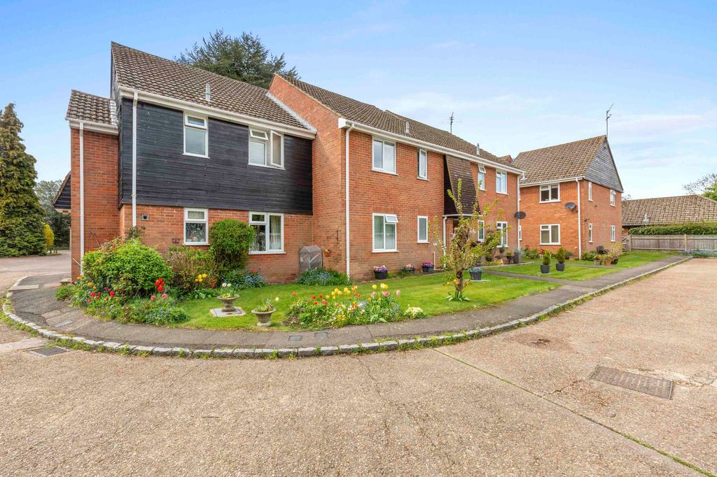 Property photo 1 of 7