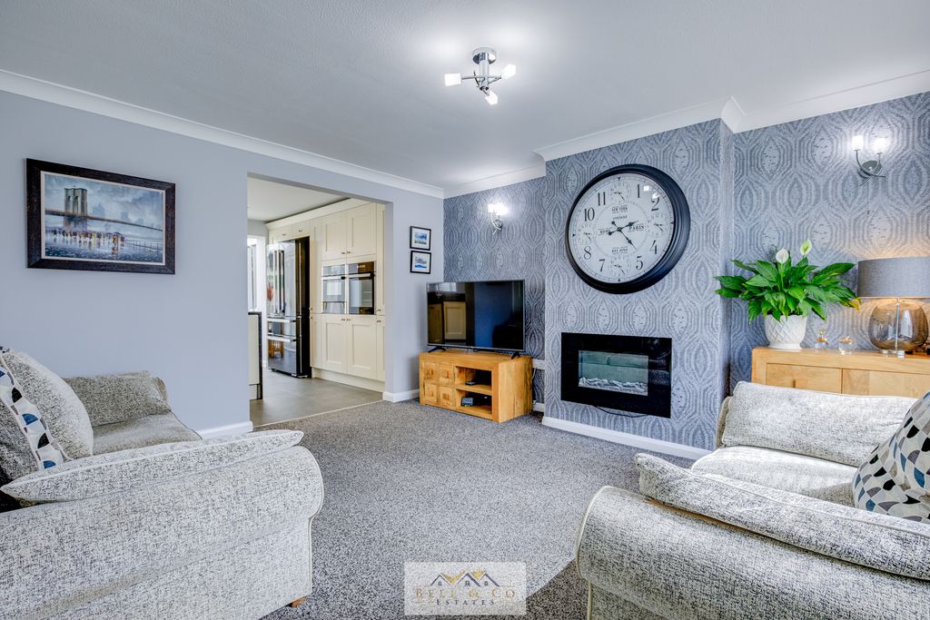 Property photo 2 of 20 Lounge 1.1