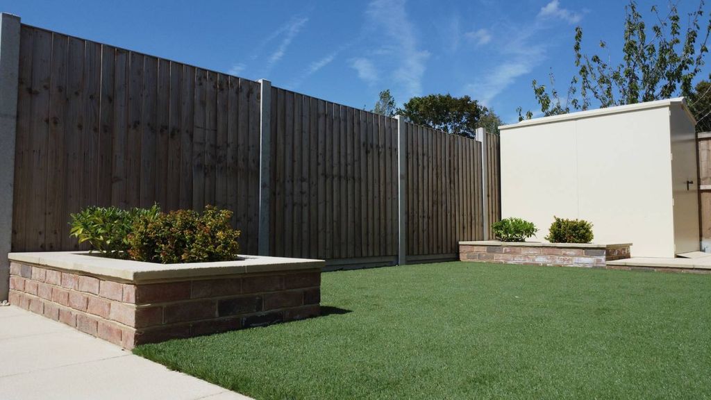 Property photo 3 of 23