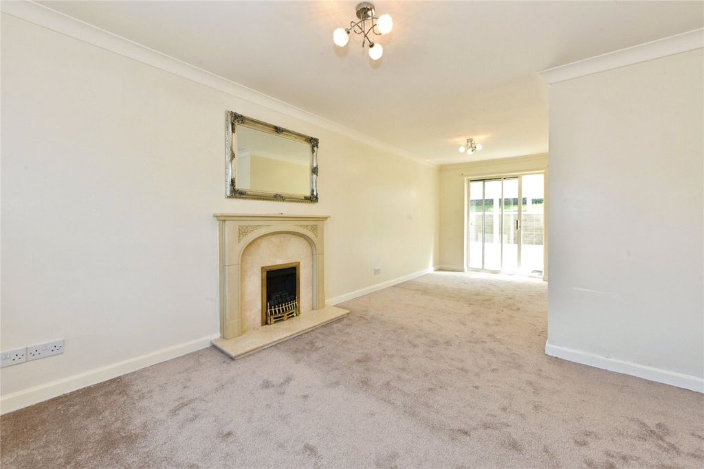 Property photo 3 of 20 Picture No. 24