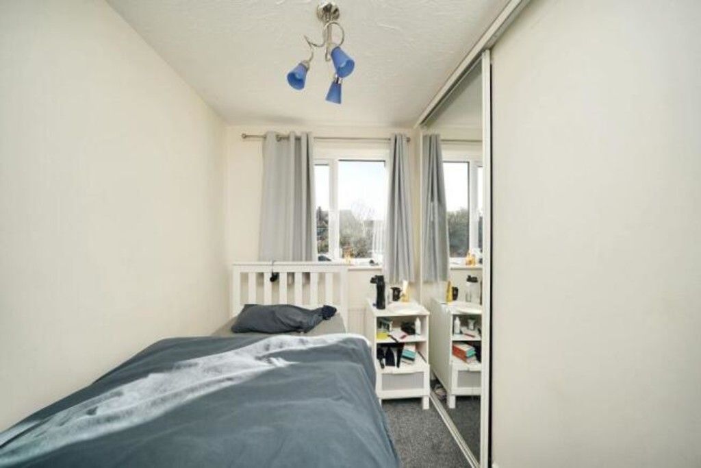 Property photo 2 of 4 Img_10001_7_Large