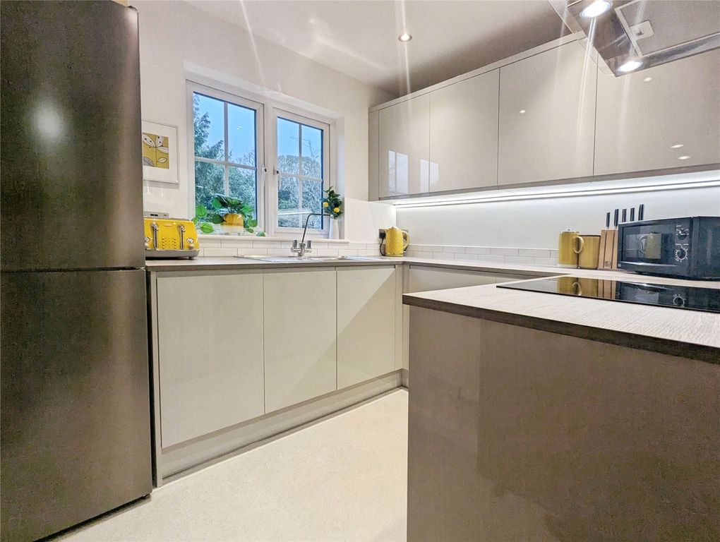 Property photo 2 of 9 Picture No. 09