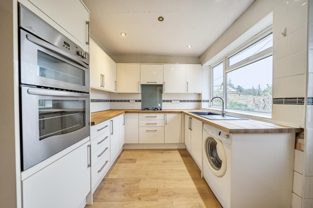 Property photo 2 of 3 Kitchen