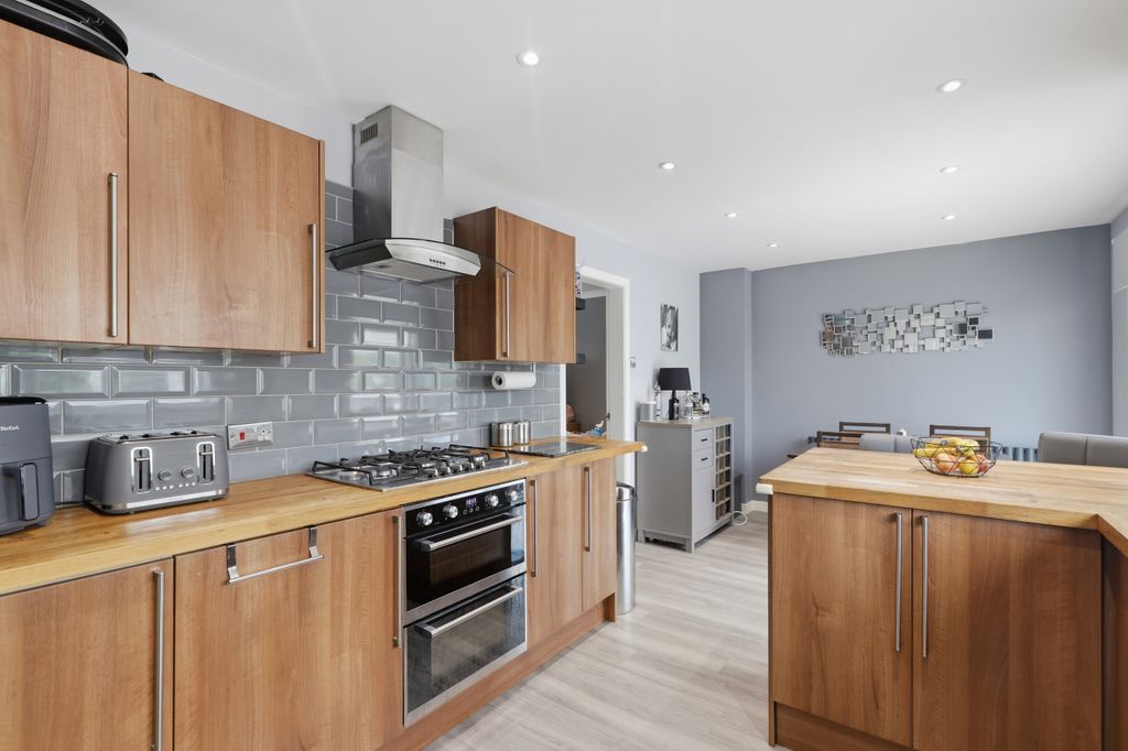Additional image 8 of 5 bed detached house for saleStrathleven Drive, Strathleven Park, Bonhill G83