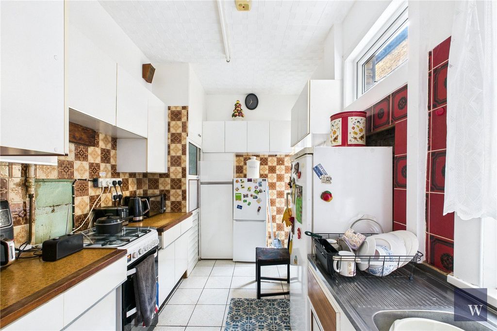 Property photo 2 of 13 Picture No. 05