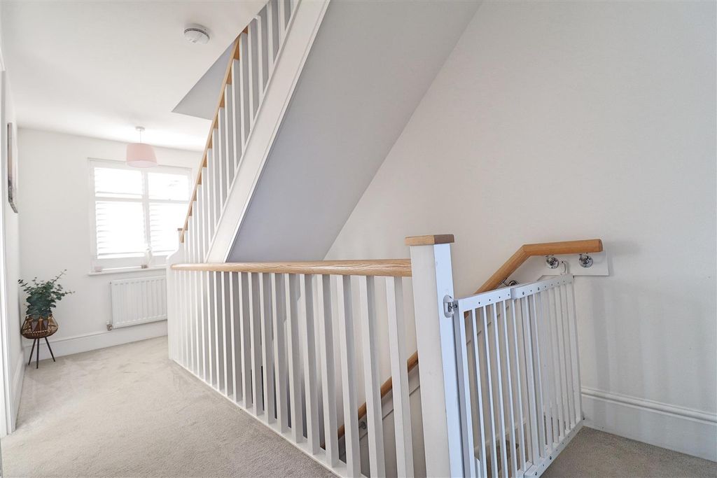 Additional image 30 of 5 bed detached house for saleHome Field Drive, Braintree CM7