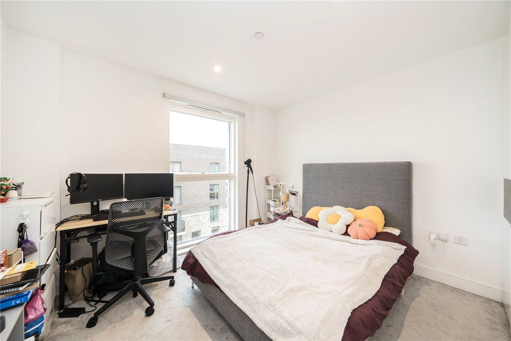 Property photo 2 of 8 Picture No. 03