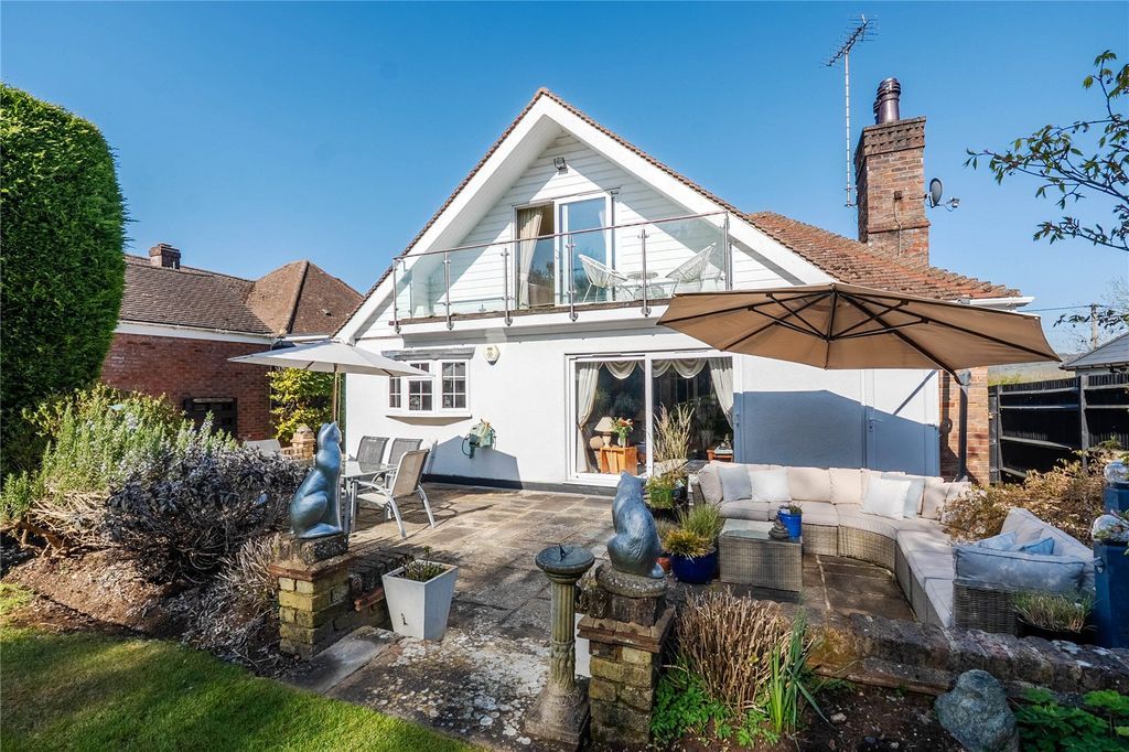 Property photo 2 of 37 Picture No. 39