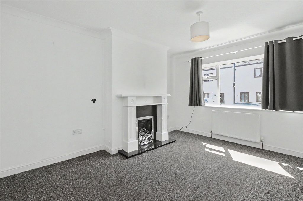Property photo 2 of 16 Picture No. 04