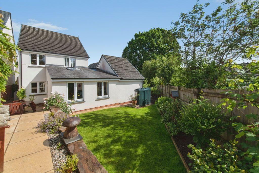 Property photo 1 of 13