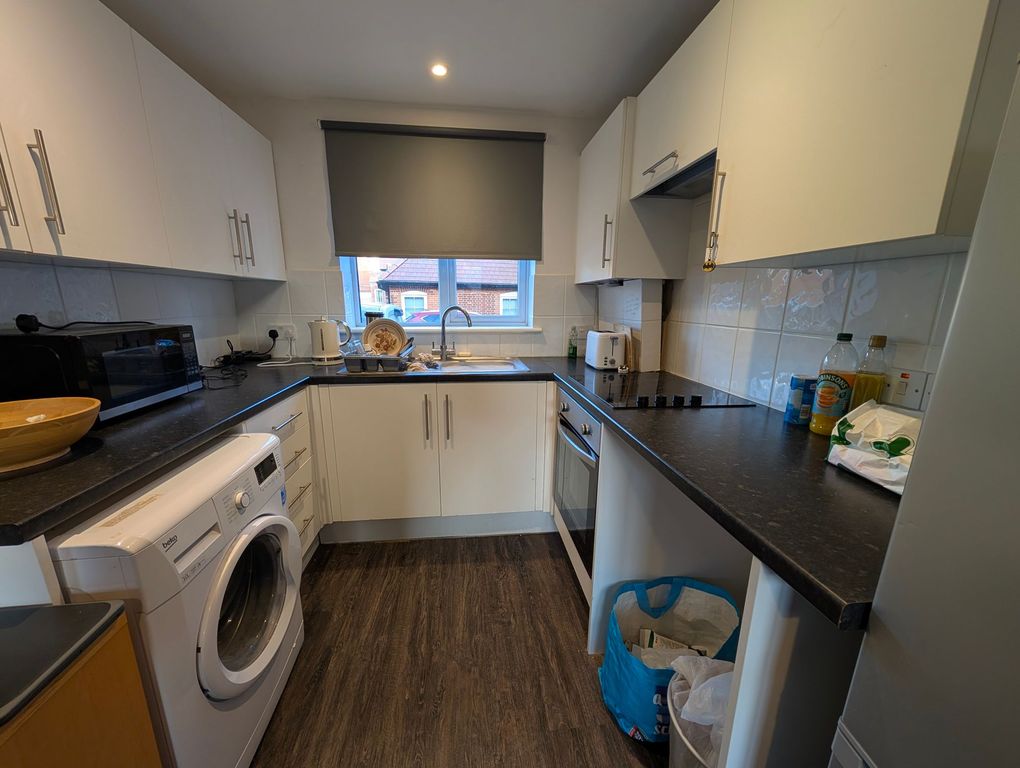 Property photo 3 of 8