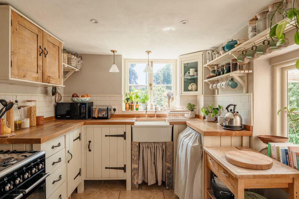 Property photo 3 of 39 A0Op6000009Pnromak_N24_Webres.Jpg