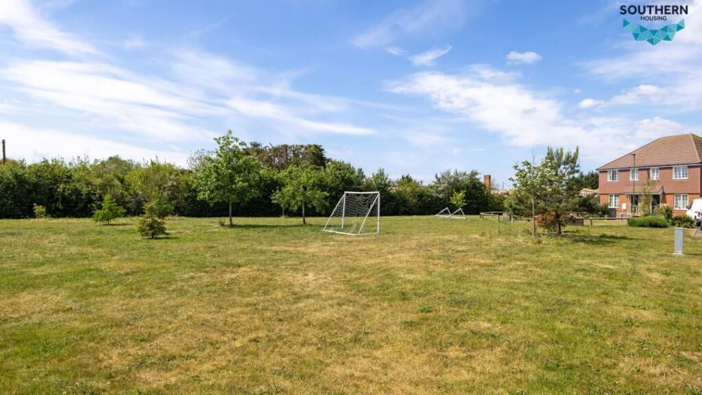Property photo 2 of 12 75F733A8192254B6Dcb1351092B27B81.Jpeg