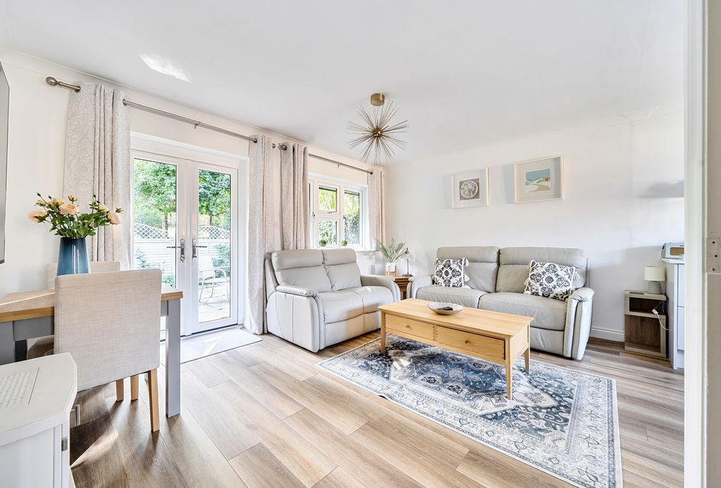 Property photo 2 of 22 Open Plan Living