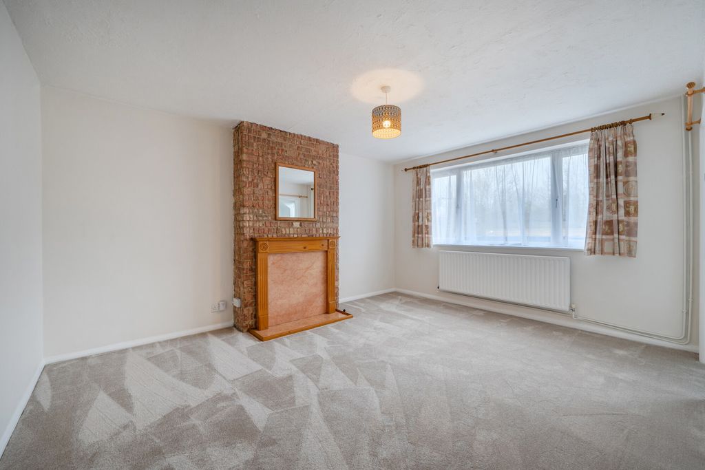 Property photo 2 of 14 Reception