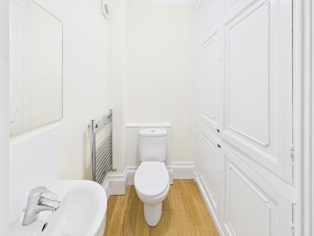 Property photo 2 of 9 Cam02808G0-Pr0177-Still002