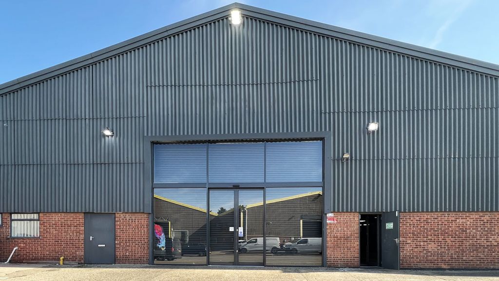 Property photo 1 of 6