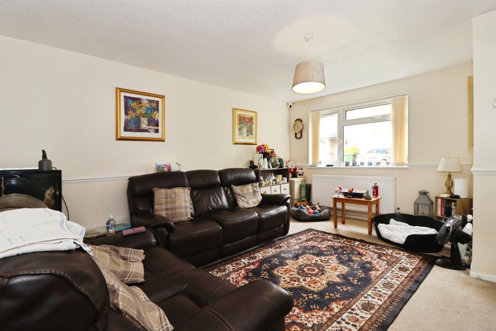 Property photo 2 of 14