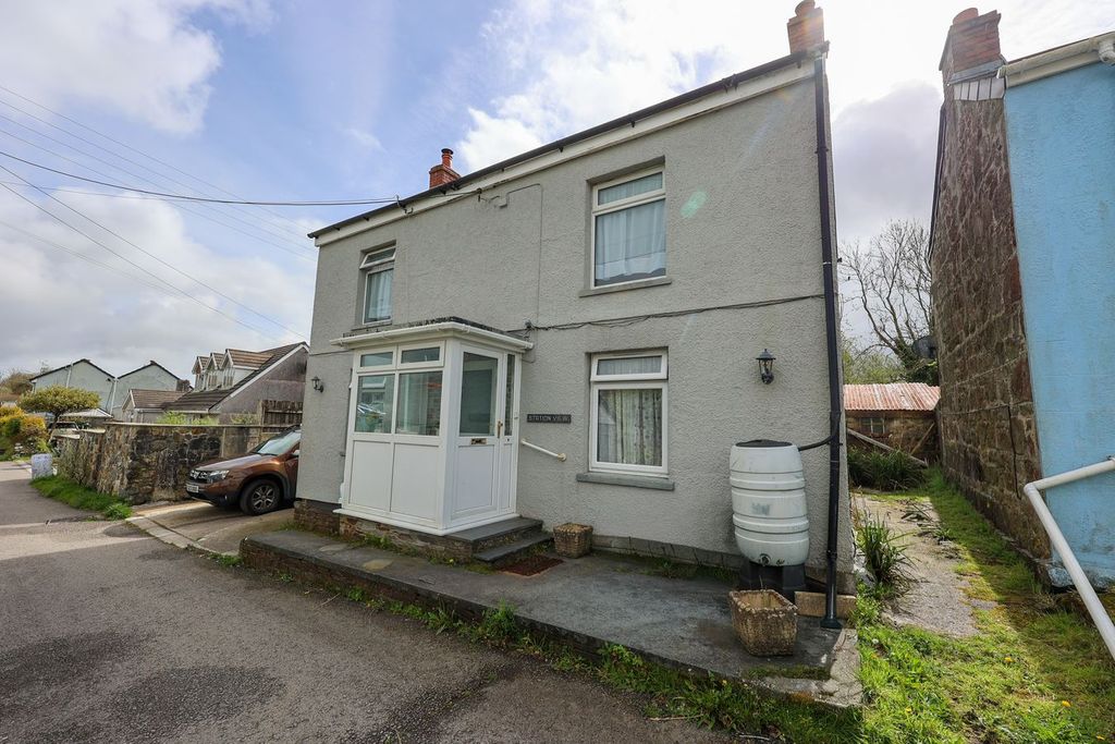 Property photo 1 of 25