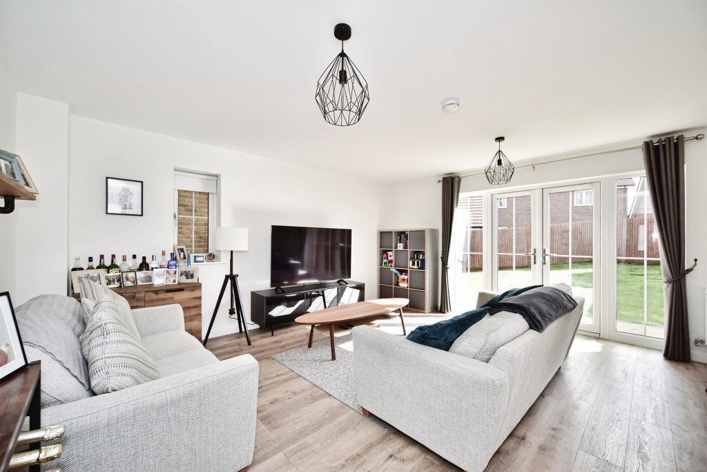 Property photo 3 of 15