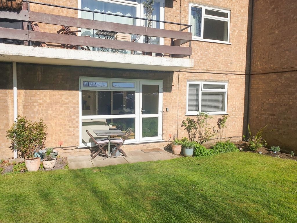 Property photo 2 of 18