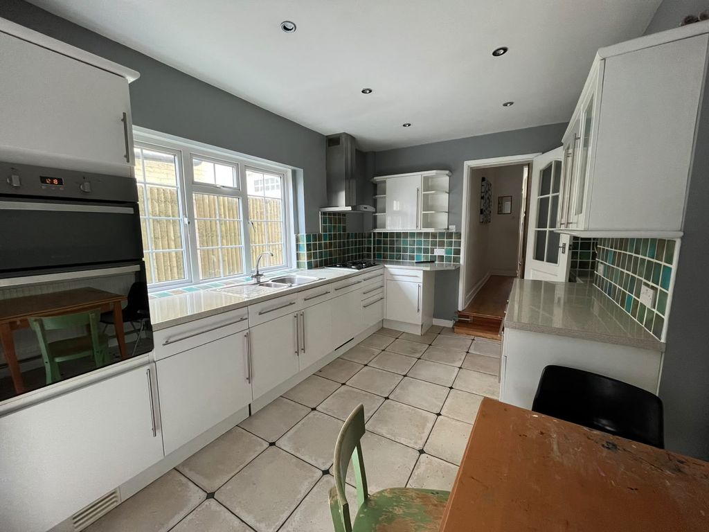 Property photo 1 of 15 Whatsapp Image 2026-09-17 At 1.00.00 Pm (8)