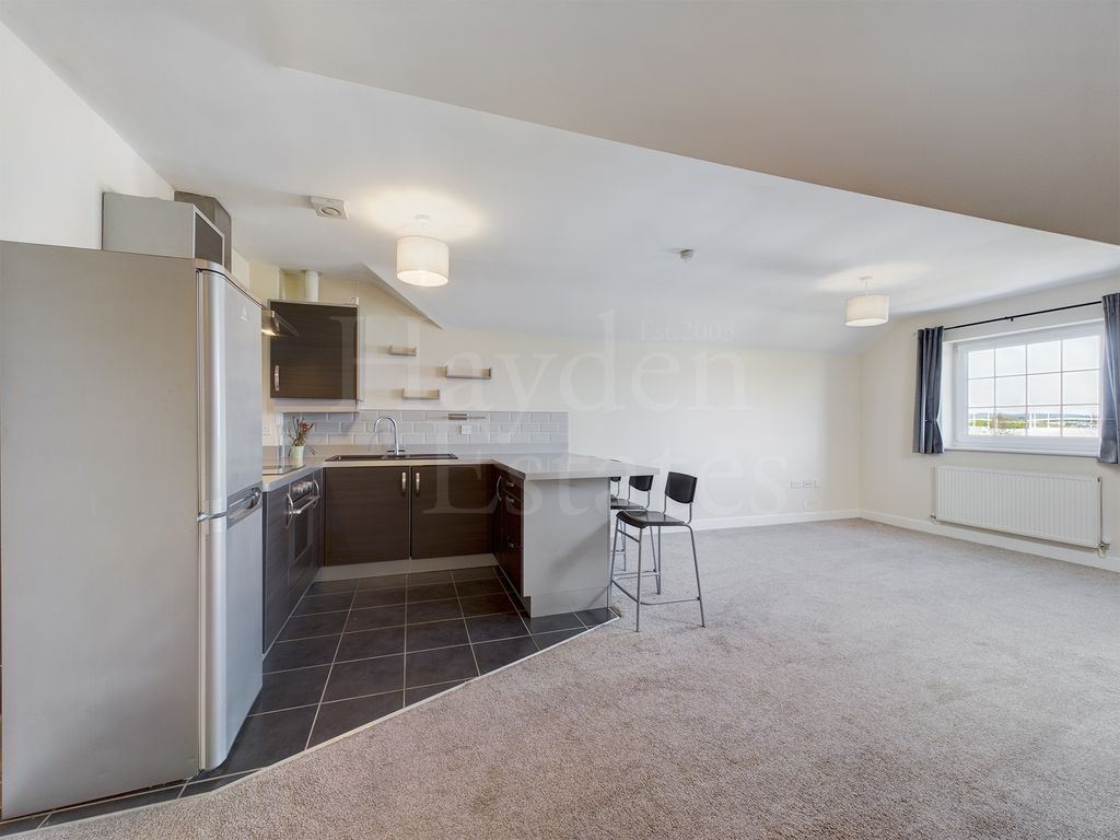 Property photo 3 of 11