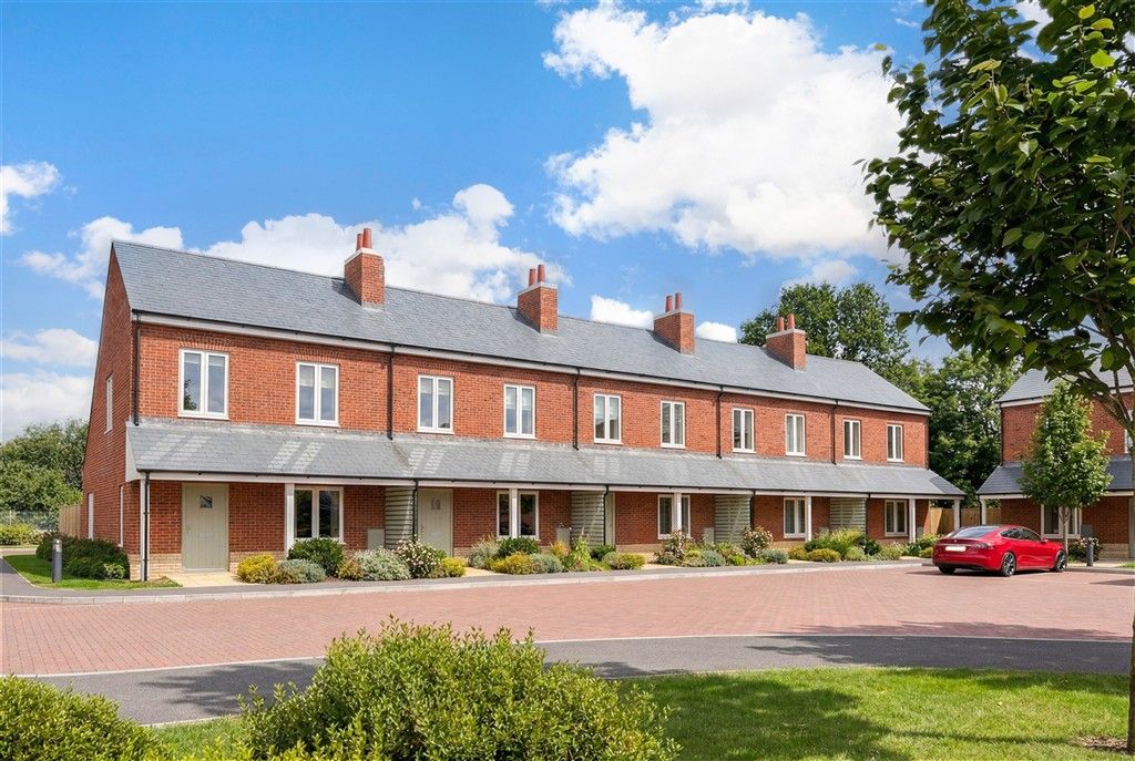 Property photo 2 of 23 CGI Block