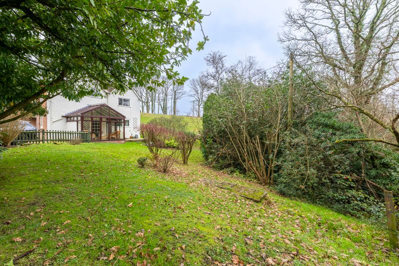 Property photo 2 of 16 Photo 12