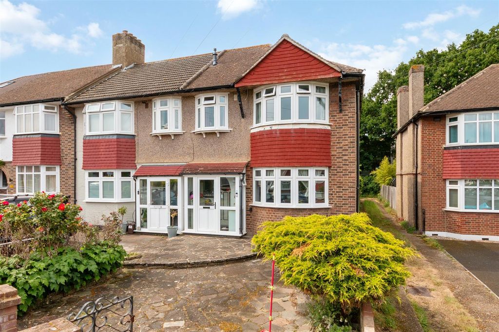 Property photo 1 of 11 Thurleston Avenue