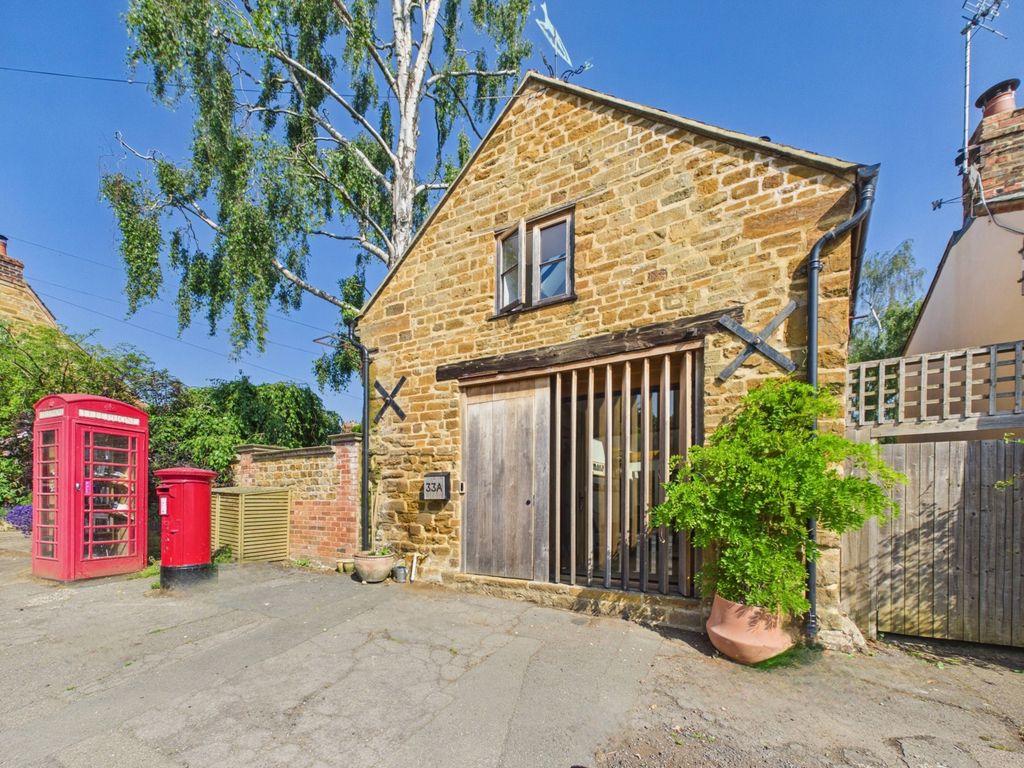 Property photo 1 of 16 1. Cam04922G0-Pr0162-Still023