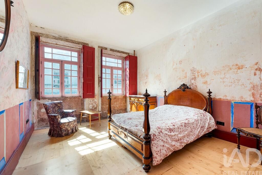 Property photo 1 of 26