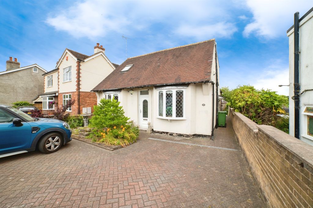 Property photo 1 of 17