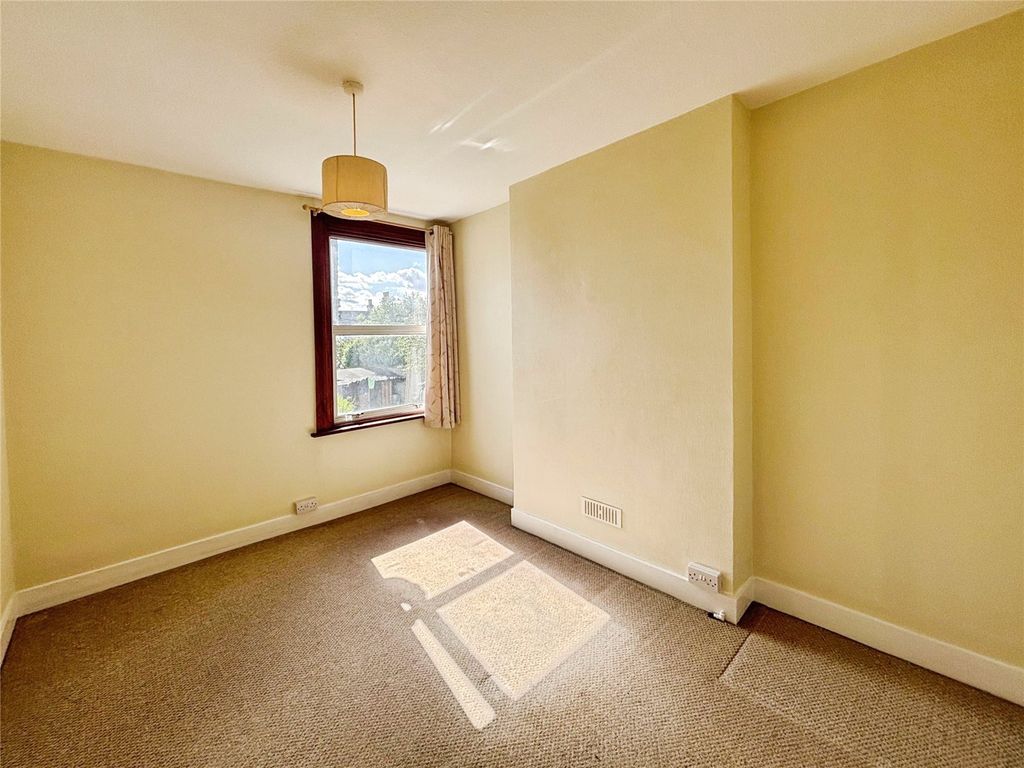 Property photo 3 of 5 Picture No. 02