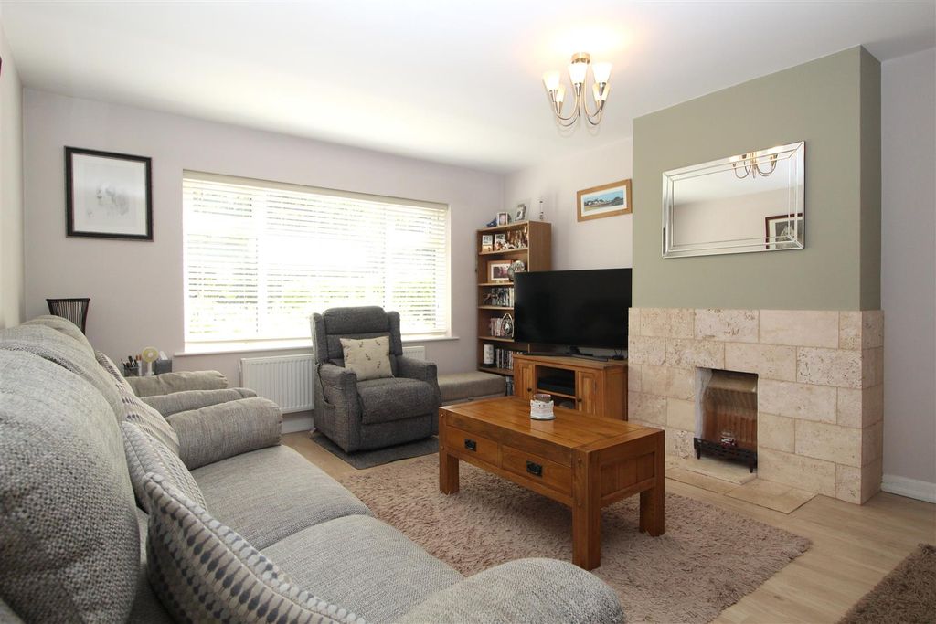 Property photo 3 of 17 Img_8626.Jpg