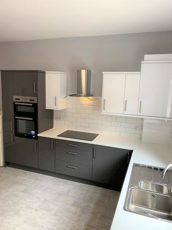 Property photo 2 of 18 7407014.Jpg