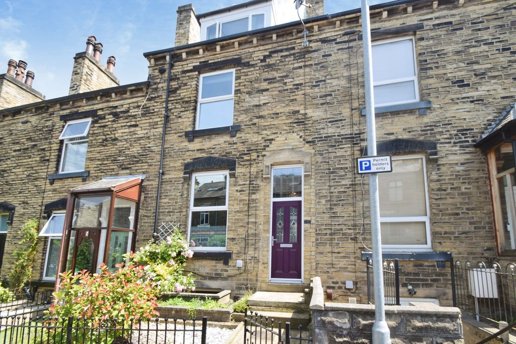 Property photo 1 of 15 Cad78A0c-Front