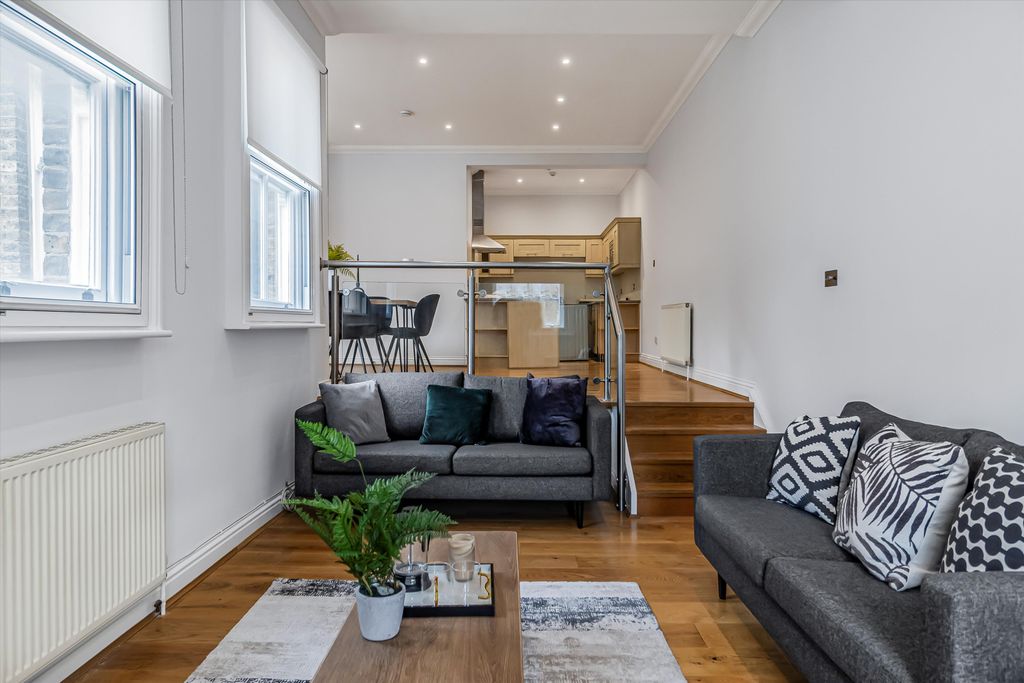 Property photo 2 of 25 Image