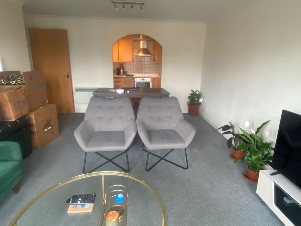 Property photo 3 of 7 3057763