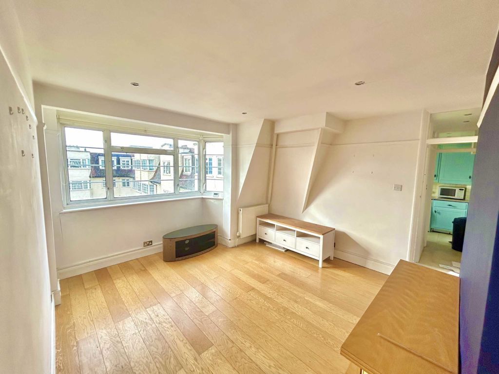 Property photo 3 of 5