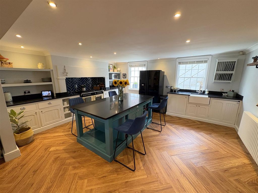 Property photo 2 of 53 Open Plan Kitchen / Dining Room