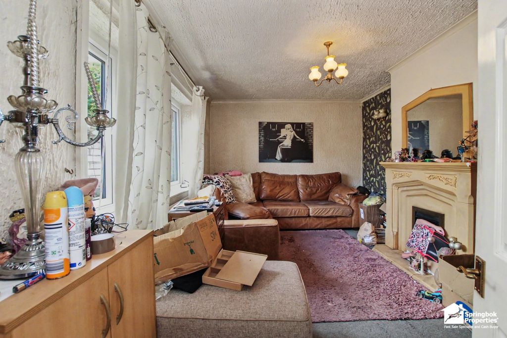 Property photo 2 of 17 Image 1