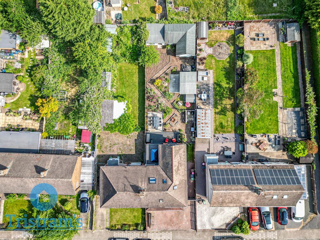 Property photo 2 of 41