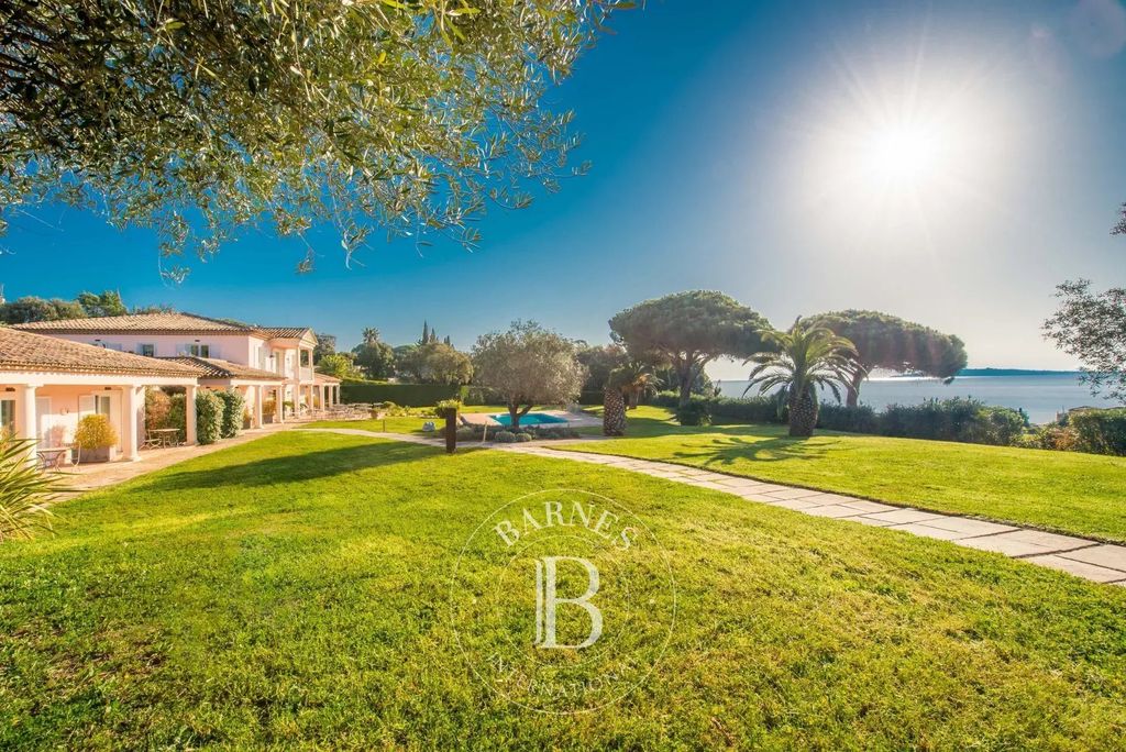 Property photo 1 of 8 Grimaud - Prestige Property - Panoramic Sea View