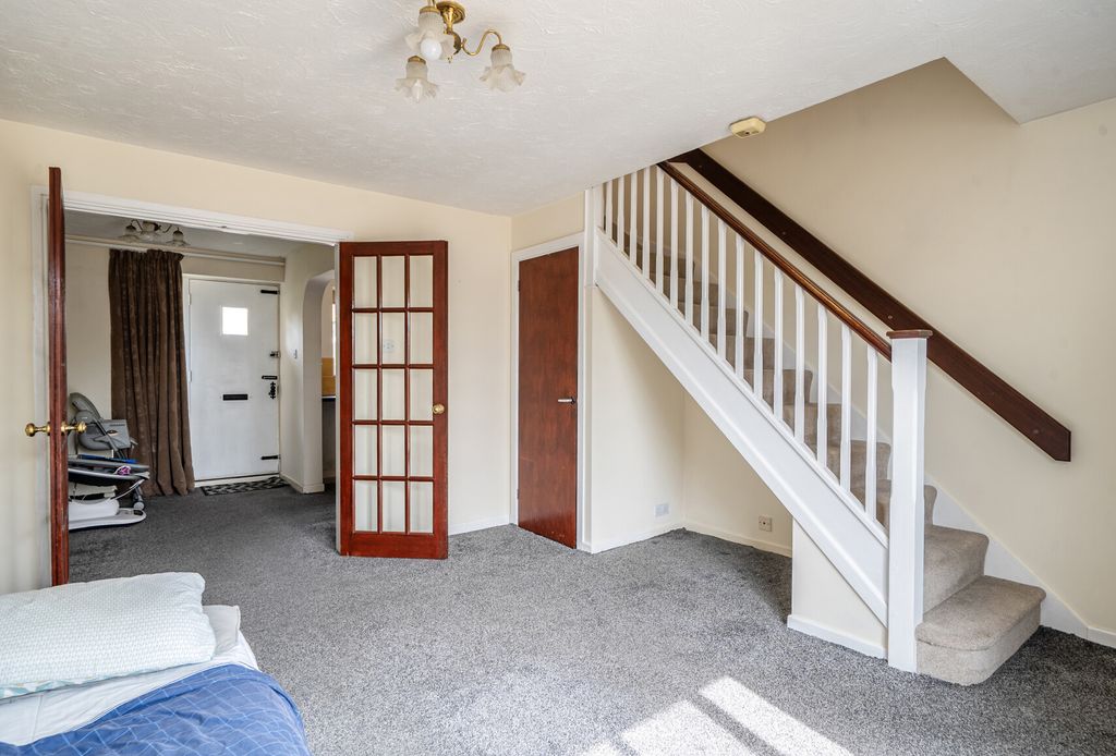 Property photo 2 of 19 1438329-8-69d8F95...