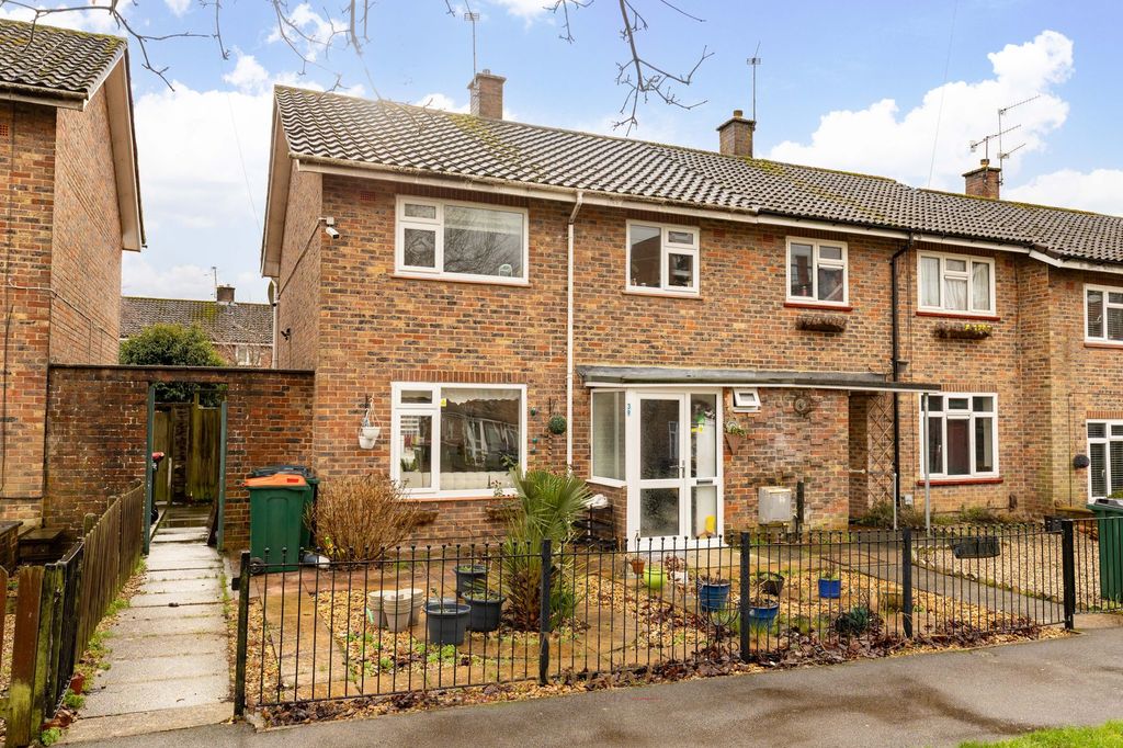 Property photo 1 of 24