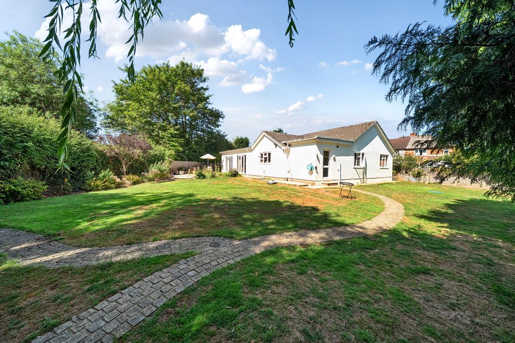 Property photo 2 of 16