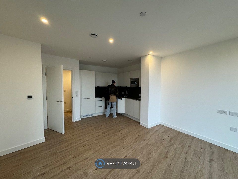 Property photo 2 of 6