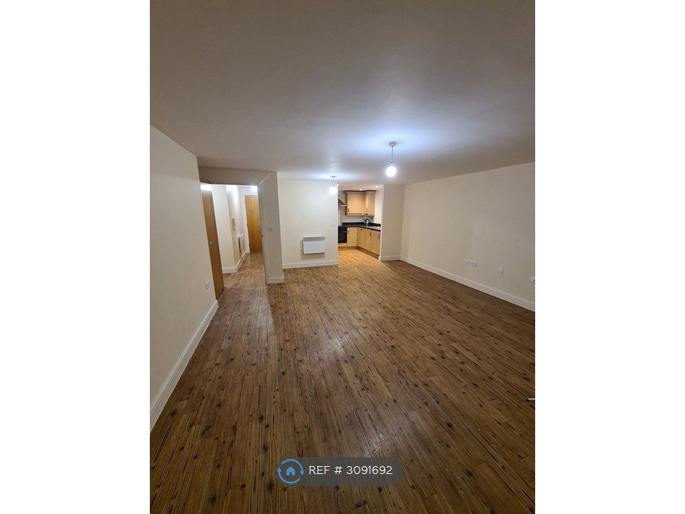 Property photo 3 of 15 Living Room/Dining Room