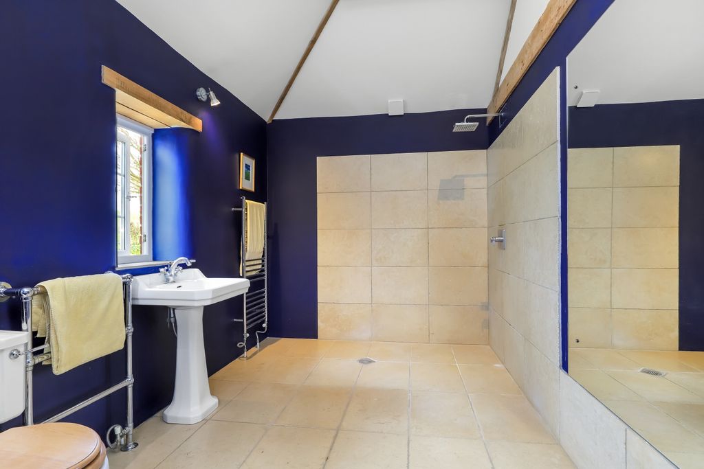 Property photo 3 of 9 Shower Room